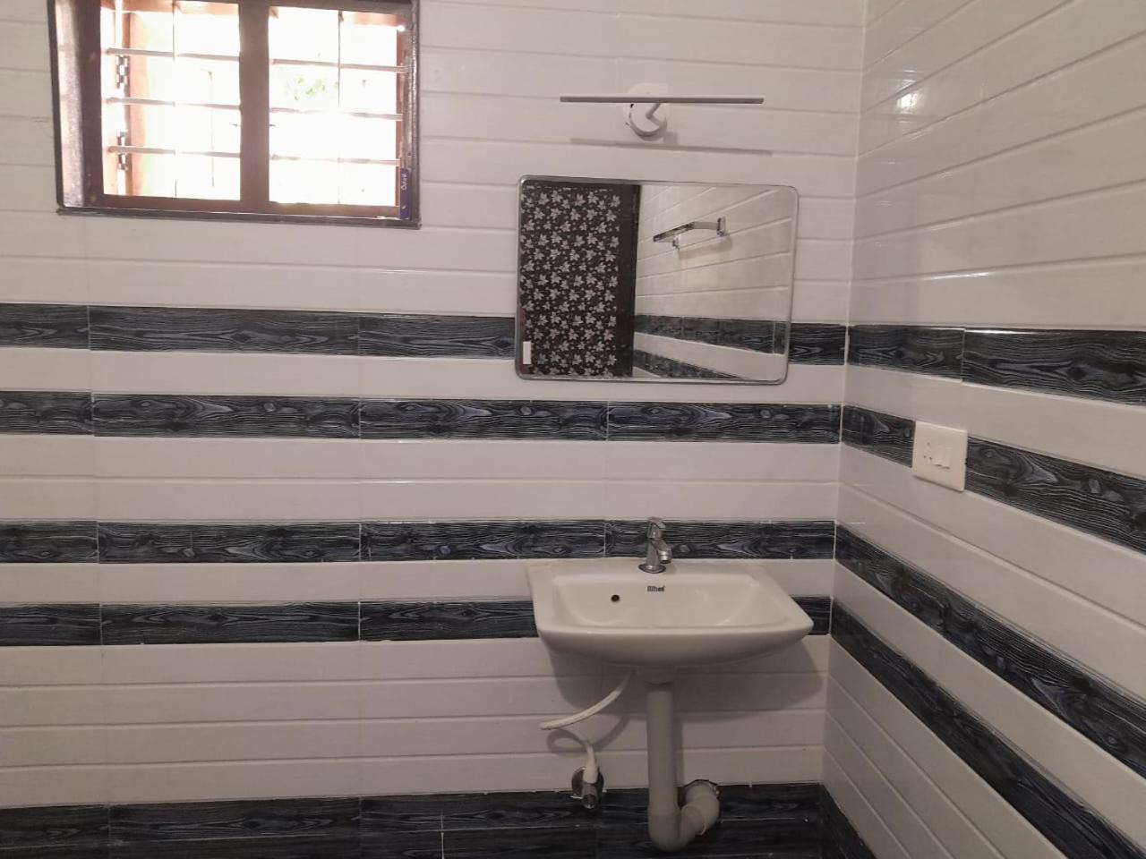 Dilkush Munroe Homestay Kollam Ngoại thất bức ảnh